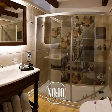 מלון No 10 סלצ'וק