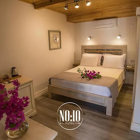 Hotel No 10