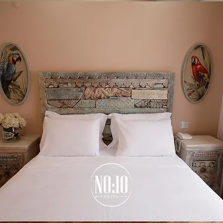 Hotel No 10